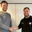 Tobias Skaalum Kempf saman við Peturi Hansen, formanni í Róðrarsambandi Føroya: - Við støði í úrslitunum frá grandprix kappingum fer landsliðsvenjarin at taka út teir rógvarar, sum skulu umboða Føroyar í altjóða kappingum í vetur