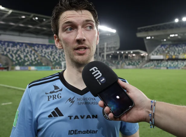 Arnbjørn í Belfast: - Vit tapa kanska dystin í báðum brotsteigunum