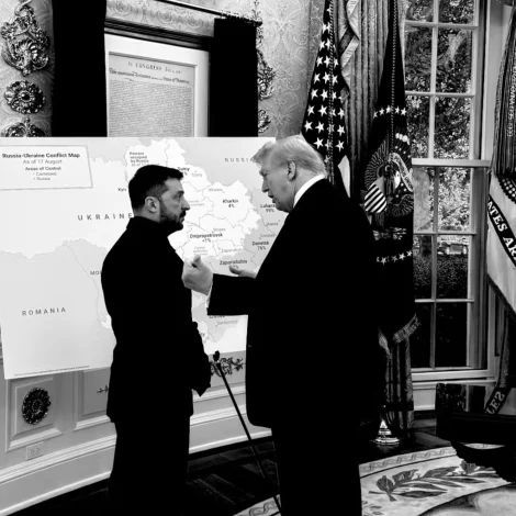 Spenningur á søguligum toppfundi í Washington