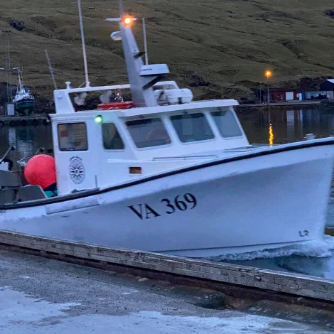 Nógvir útróðrarbátar selja á Fiskamarknaðinum