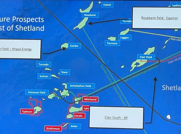 Ætlanir um útbyggingar eystan fyri Føroyar, Rosebank, Cambo og Tornado tætt við markið og síðani útbygging av Clair-kelduni nærri Hetlandi