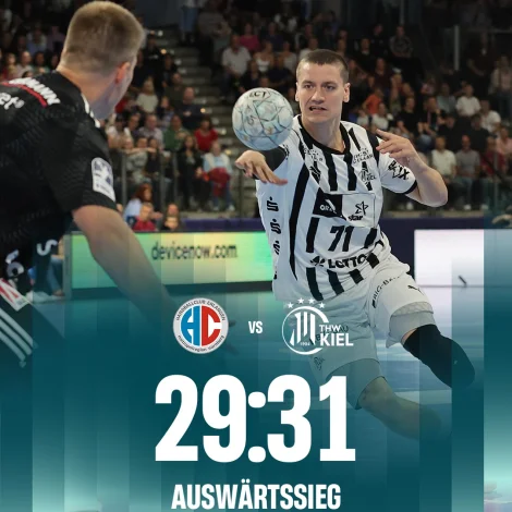 Serliga í fyrra helmingini av seinna hálvleiki gjørdu Elias Ellefsen á Skipagøtu og Kiel-álopið bart (Mynd: THW Kiel)