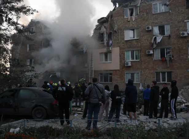 Ein av raktu bygningunum í Kyiv (Mynd av Instagram)