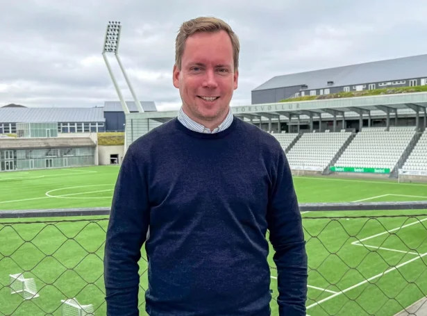 – Føroyskur fótbóltur er mentur nógv hesi seinastu árini, og eg haldi, at vit gera tað gott innan flestu økir. Eg síggi tó fleiri møguleikar at menna okkum enn meira. Sambandið við feløgini skal gerast enn betri, og so skulu vit eisini menna munagóð elitu-tilboð til okkara bestu leikarar.