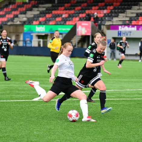 Myndir: B36 3-1 FC Hoyvík