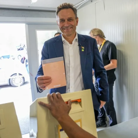 Val í Noregi: Talið á brævatkøðum sett met