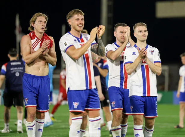 Manslandsliðið hevur nú avgreitt sínar uppgávur móti Gibraltar, og í oktober verður farið eftir at fáa stig móti størri tjóðum (Mynd: Sverri Egholm)