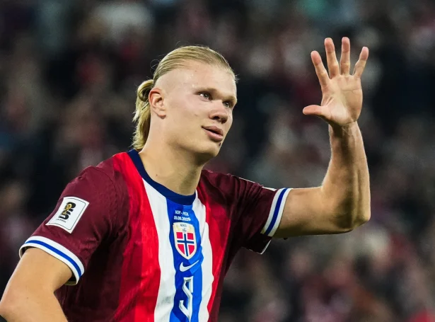 Fimm ferðir sló Erling Haaland til, umframt at hann legði upp til fleiri mál (Mynd: EPA)