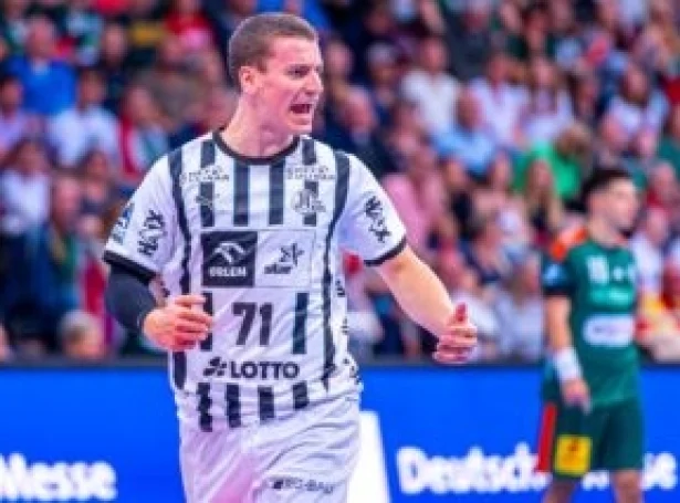 - Hatta er ótrúligt: Øll 14 málini hjá Eliasi