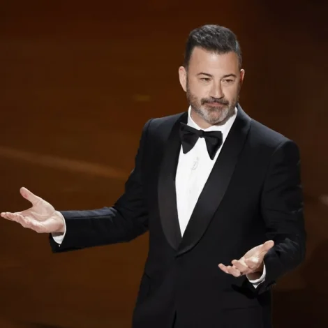 Kimmel aftur á skíggjan í dag
