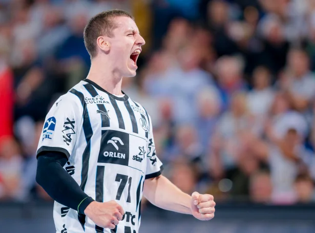 Hinir báðir, sum hava skorað 49 mál, hava skorað yvir helmingin av málunum við bortskøstum. Elias Ellefsen á Skipagøtu hevur ikki skotið brotskast í Bundesliguni 2025/2026 (Mynd: daikin.hbl.de)