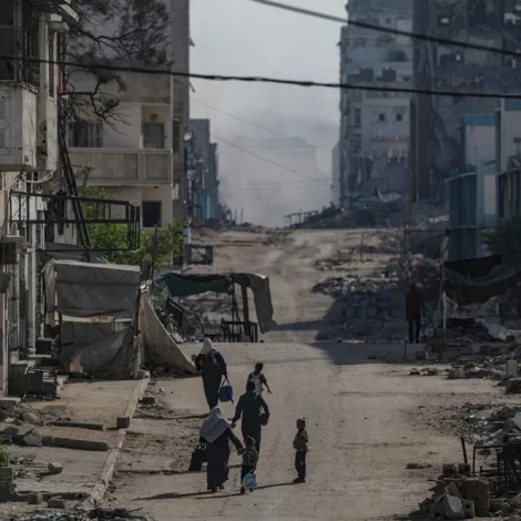 Læknar uttan landamørk gevast við øllum virksemi í Gaza býi