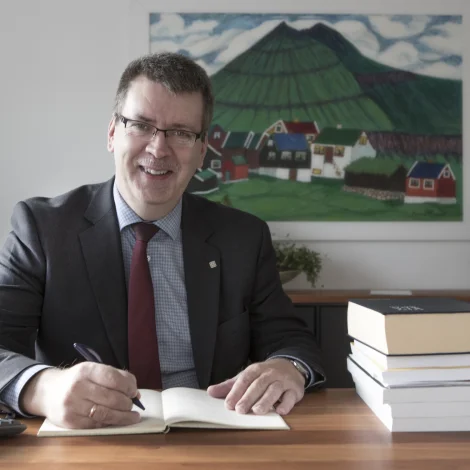 Rætting til IN.FO