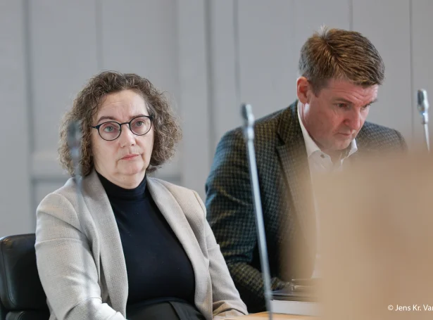 Sirið Stenberg og Aksel V. Johannsen eru millum tey, sum hava trýst á fyri at fáa eina tjóðarsemju og dagførd viðurskifti við Danmark (Savnsmynd: Sverri Egholm)