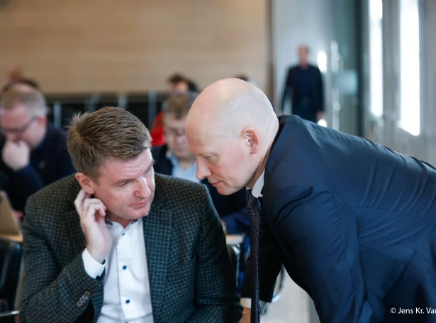 Aksel V. Johannesen, løgmaður, og Bjarni Hammer, tingmaður (Mynd: Jens Kr. Vang)
