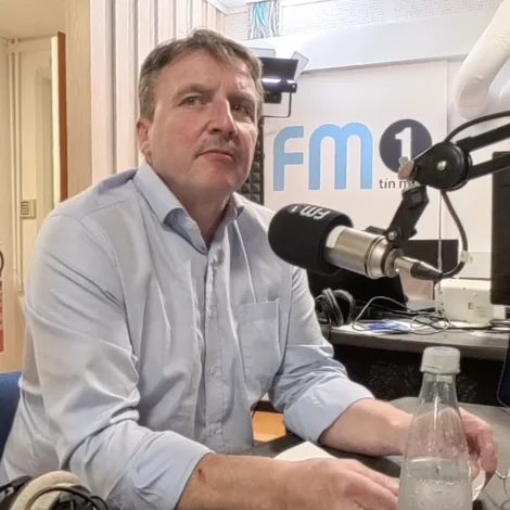 Video: Fólkaflokkurin yvirhálað Sambandsflokkin sum mest konservativi flokkurin