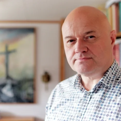 Meinhard Bjartalíð verið glyvraprestur í 25 ár