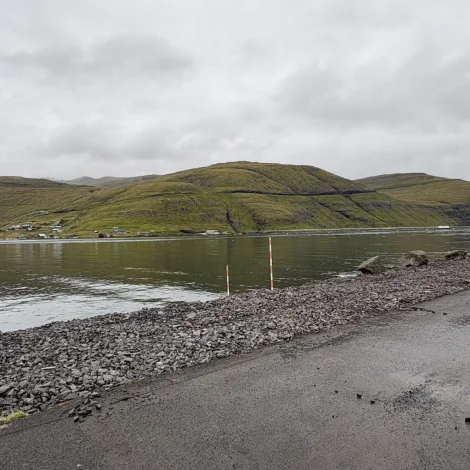 Vestmanna kommuna ger parkeringsbásar til stór akfør