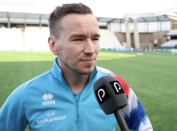 Video: Árni fer altíð at minnast avrikið móti Montenegro