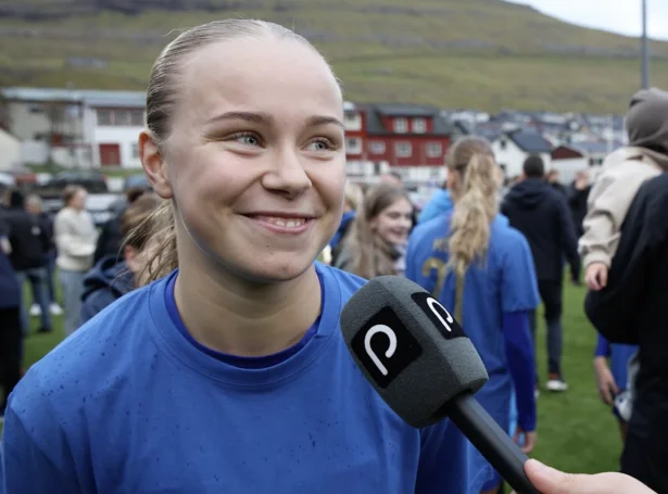 FM fyri fyrstu ferð: - Orð kunnu ikki lýsa hetta