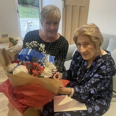 Ásla Kjærbæk fekk serliga heilsan frá løgmanni