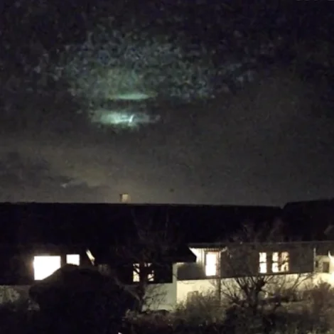 Video: Óvanliga bjart stjørnuskot í gjárkvøldið