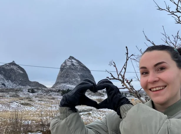 Í Træna kommunu búgva í dag umleið 450 fólk, og tí at oyggin og økið kring Træna hava verið fólkaði í 9.000 ár, verður vágin kalla elsta fiskivágin í Norra (Mynd: vagur.fo)