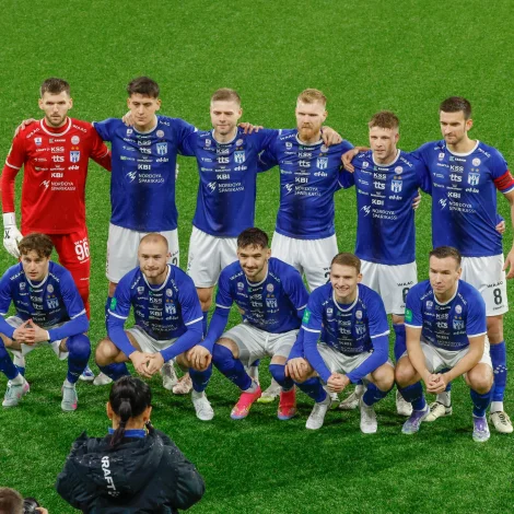 KÍ við sviðið soð, tí útliðið ikki megnaði at møta upp serlig tíðliga (Mynd: Sverri Egholm)