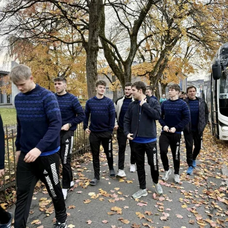 Nýggju Navia-troyggjurnar við 