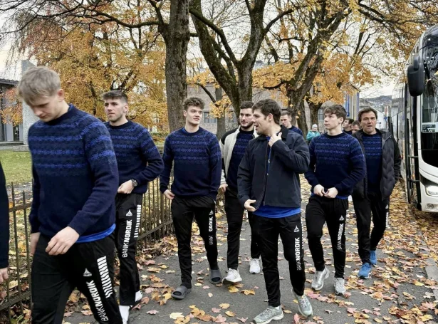 Nýggju Navia-troyggjurnar við