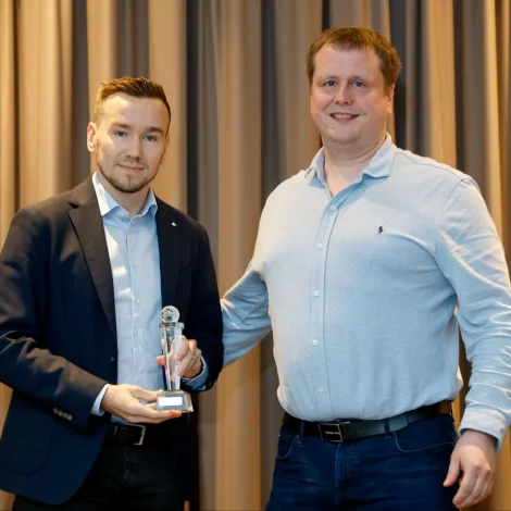 Árni Frederiksberg gjørdist ársins spælari hjá monnum (Mynd: Sverri Egholm)