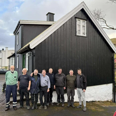 Myndir: Seta fyrsta skiparaskúla í Føroyum í upprunastand