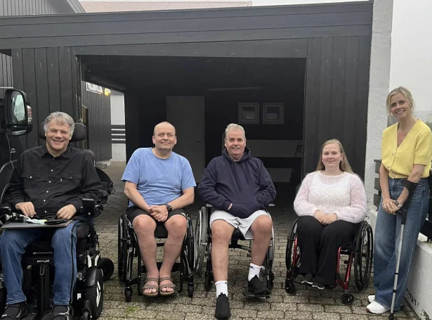 Nevndin í felagnum Koyristólur skerdur førleiki, sum er við til at skipa fyri koyristólatreffi í Hoyvíkshøllini (Mynd: Kaj Leo Holm Johannesen)