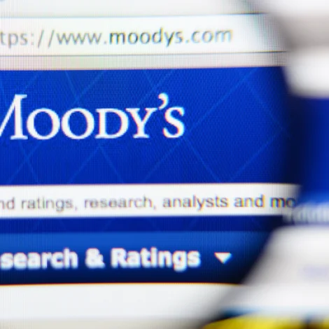 Kreditvirðið er trið hægst á stiganum hjá Moody’s