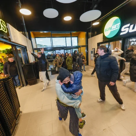 Myndir: Sølumiðstøðin Bryggjan latin upp