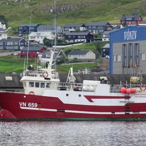 Fiskivarði til sølu - Lítil áhugi fyri línubátinum