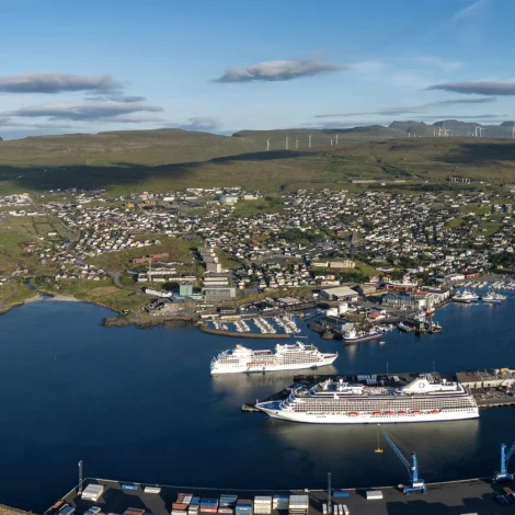 Cruise sesongin er av fyri í ár