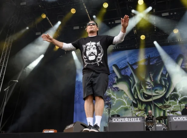 Ugly Kid Joe við sangaranum Whitfield Crane á odda, spældi á Copenhell festivalinum í 2022 (Mynd: EPA)