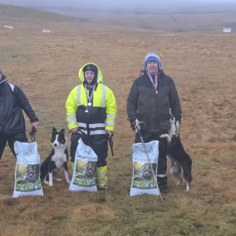 Úrslitið av Seyðahundakapping í Vágadali í Sandavági