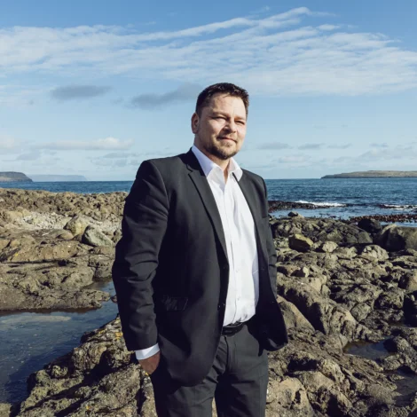 Uppskot um broytingar í sjófeingislógini sent í almenna hoyring