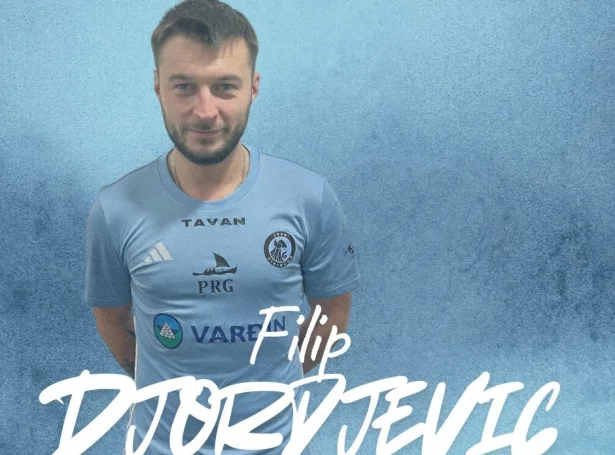 Filip Djordjevic var við at vinna tvey FM, steypakappingina fýra ferðir og til at koma víðari í Evropa fýra ferðir, fyrru ferð hann var í Víkingi. Hann og Mikkel Hyllegaard eru lagdir afturat hópinum hjá Víkingi í vikuni (Mynd: Víkingur)