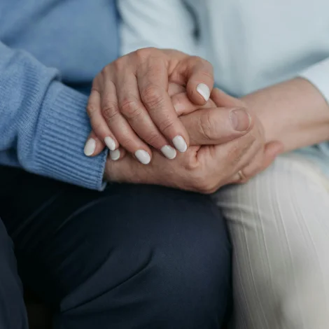 Fara at skipa tilboð til fólk við serligum demensi