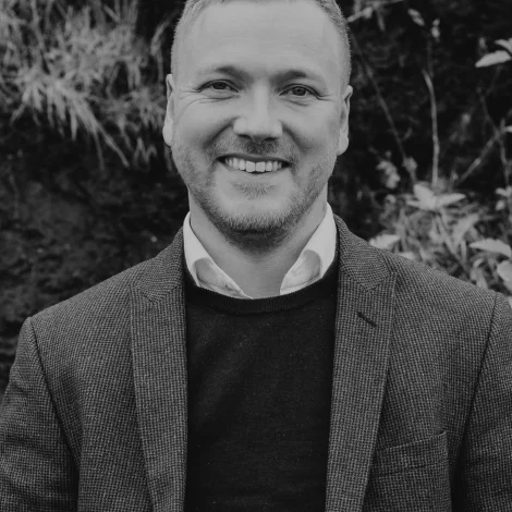 Í Føroyum skulu vit taka egnar avgerðir!