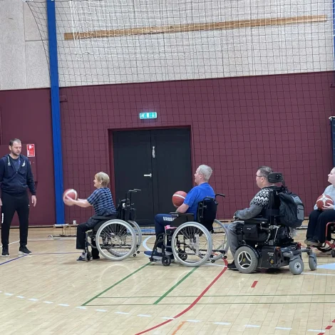 (Mynd: Parasport Føroyar/Facebook)