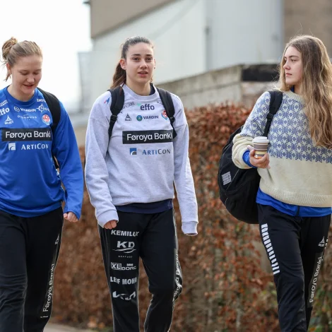 Myndir: Vandu aftaná harða stríðið við Montenegro Thumbnail