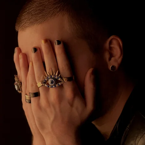 Waratah Blossoms: Nýtt staklag frá Eli Tausen á Lava