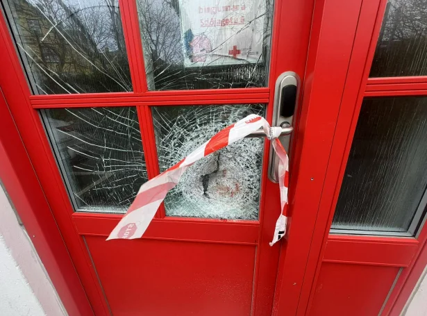 Í nátt varð boðað frá herverki hjá Reyða Krossi á Bryggjubakka