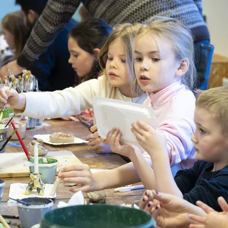 Barnajól í Margarinfabrikkini leygardagin