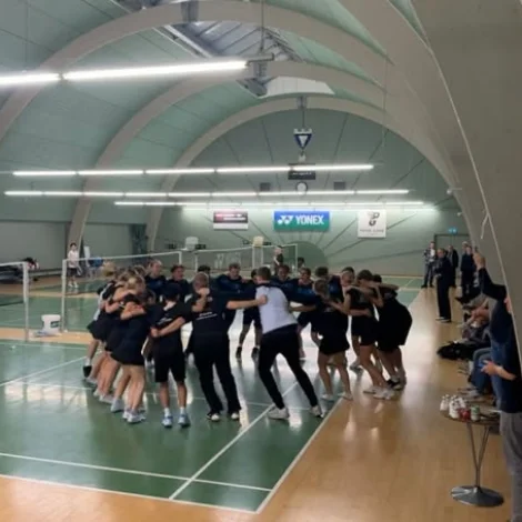 Tað gongur strálandi hjá føroysku badmintonlandsliðsleikarunum, sum búgva í Danmark