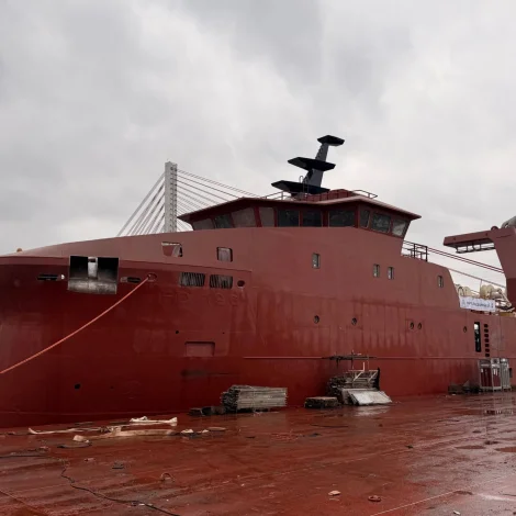 Ringt veður seinkar sleipingina hjá Dunga Jákup